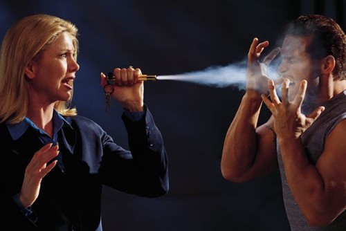 5 Do's and Don'ts of Pepper Spray - Stun & Run Self Defense